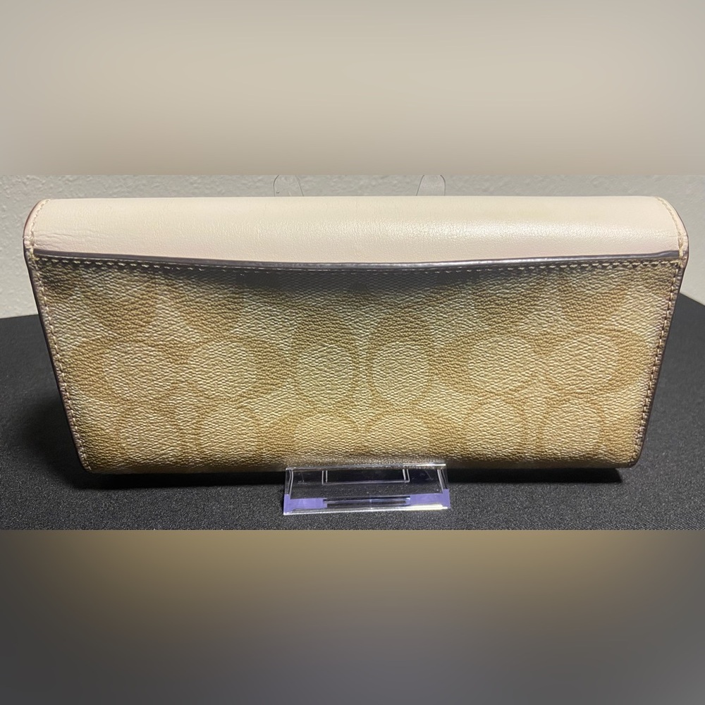 COACH Signature Slim Wallet EUC β¨π - Picture 6 of 16